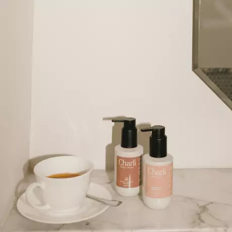 Charli Massageolie Theeroos 100 ML