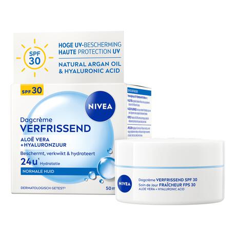 NIVEA Essentials 24u Hydraterende Dagcrème SPF30 Normale Huid 50 ML