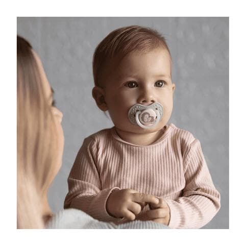 Difrax Dynamic Fopspeen 6-18M Night&Day unisex