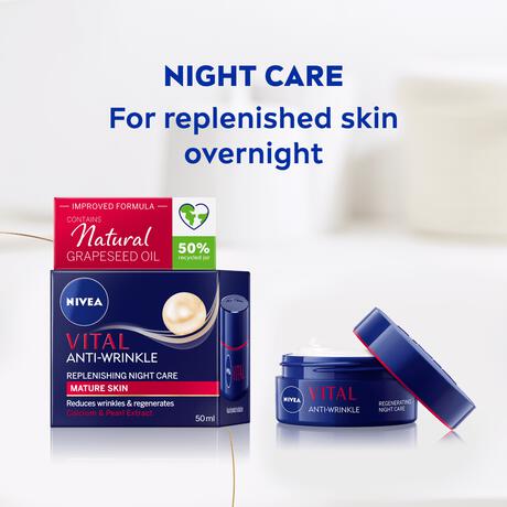 NIVEA Vital Herstellende Nachtcrème Oudere Huid 50 ML