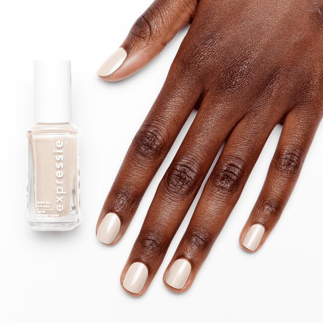 essie Expressie Nagellak Wit 440 Daily Grind 10 ML