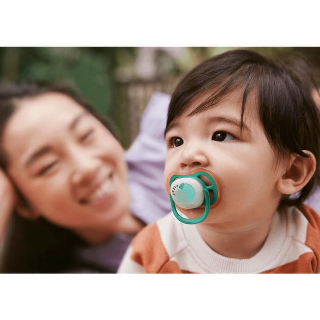 Philips Avent Ultra Air Night – Glow-in-the-dark fopspeen (6-18  mnd) – 2 stuks - SCF376/28