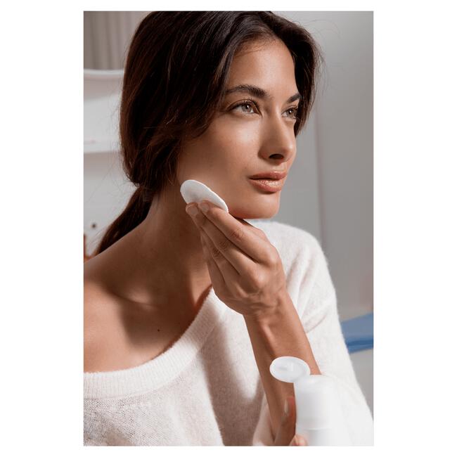 NIVEA Essentials Verfrissende Reinigingsmelk 200 ML