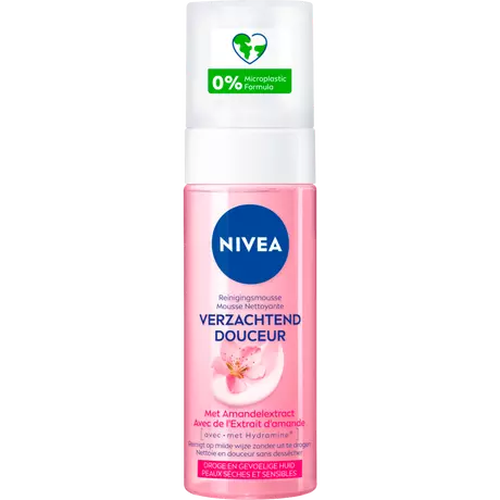NIVEA Essentials Verzachtende Reinigingsmousse 150 ML