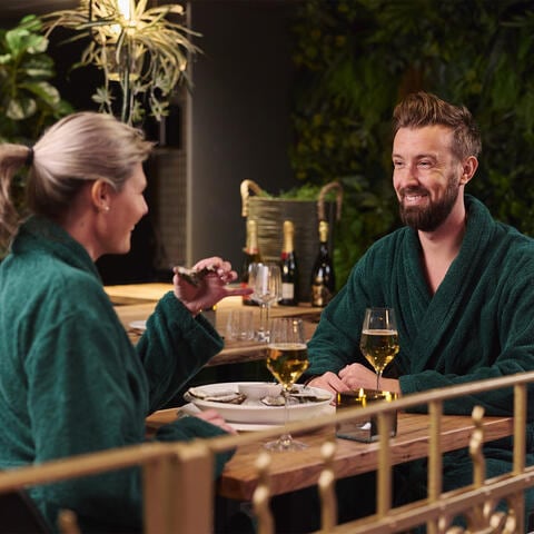 Avond entree Thermen Barendrecht