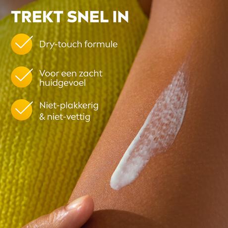 NIVEA SUN Protect & Hydrate Invisible Finish SPF 50+ 150 ML