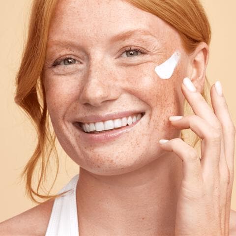 Biodermal Matterend Zonnefluïde Voor Het Gezicht SPF30 40 ML