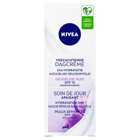 NIVEA Essentials Dagcrème +24H Sensitive SPF15 50 ML