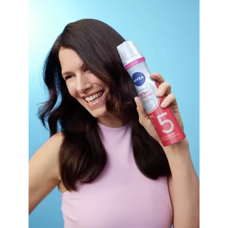 NIVEA Ultra Strong Styling Spray 250 ML
