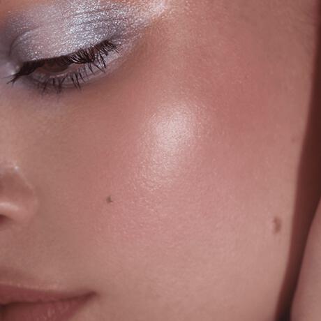 e.l.f. Halo Glow Highlight Beauty Wand Rose Quartz