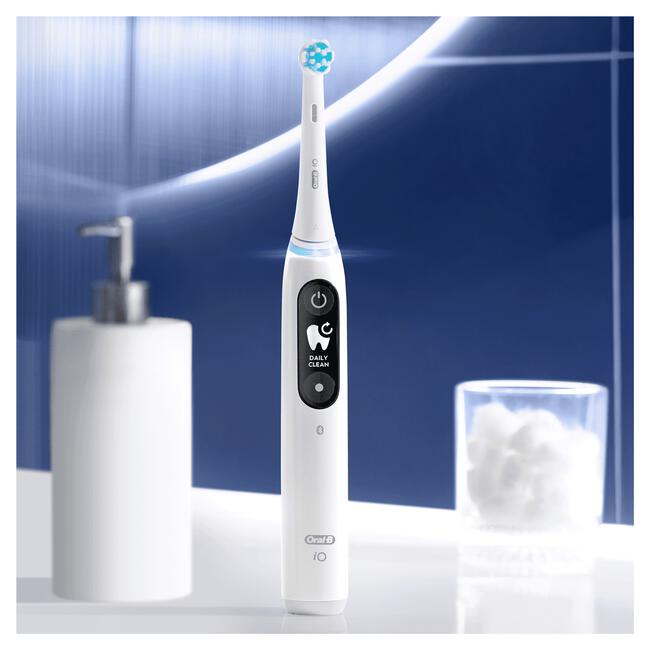 Oral-B iO 6 Wit & Roze 2 Elektrische Tandenborstels By Braun