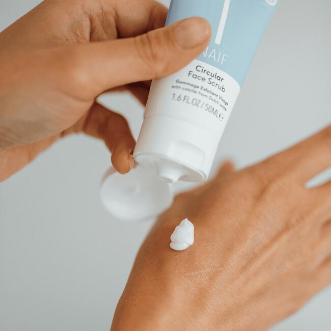 Naïf Circulaire Face Scrub 50 ML