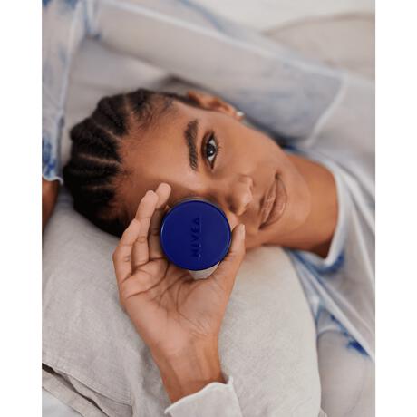 NIVEA Essentials 24u Hydraterende Nachtcrème Normale Huid 50 ML