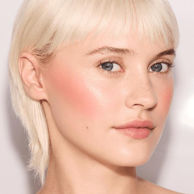 Rimmel London Multi Tasker Turbocharged Glow Liquid Illuminator Blush - Roze - 002 Rosy Rebel