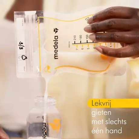 Medela Moedermelkbewaarzakjes met schenktuit 50 stuks