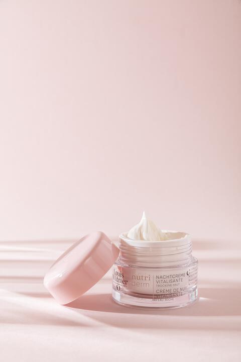 Louis Widmer Nutriderm Nachtcrème Vitalisante Licht Geparfumeerd 50 ML