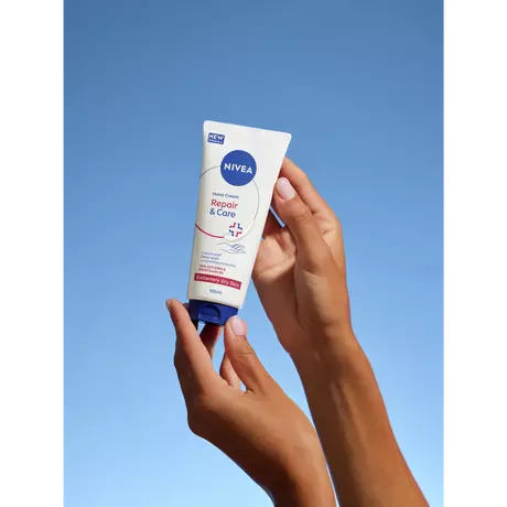 NIVEA 3-in-1 Repair Handcrème 100 ML