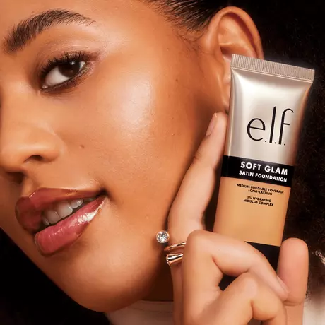 e.l.f. Soft Glam Satin Foundation 22 Light Warm