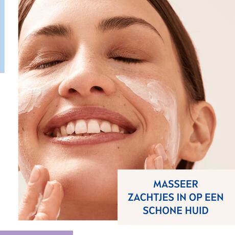 NIVEA Essentials +24h Voedende Dagcrème SPF15 50 ML