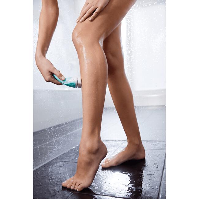 Wilkinson Sword Intuition Sensitive Care Scheerapparaat 1+1 gratis navulmesje