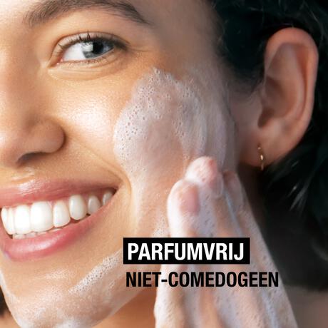 Neutrogena Hydro Boost Cleansing Gel Alle Huidtypen 200 ML