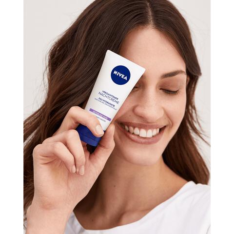 NIVEA Essentials +24H Sensitive Nachtcrème 50 ML