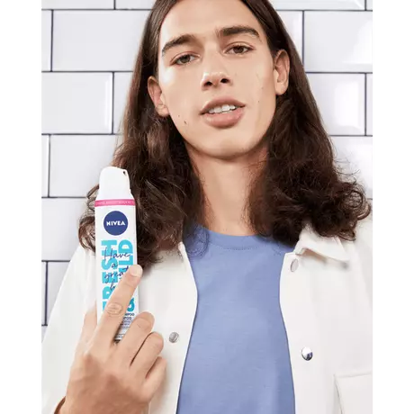 NIVEA Fresh Revive 3-In-1 Droogshampoo Voor Donker Haar 200 ML