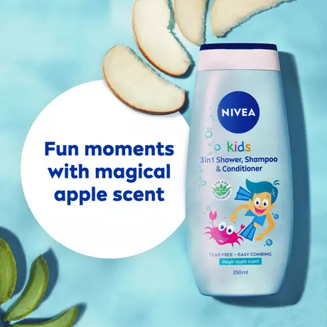 NIVEA Kids 3-in-1 Magic Apple Douche, Shampoo & Conditioner 250 ML