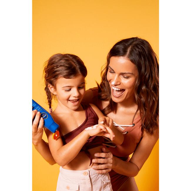 NIVEA SUN Kids Zonnebrand Swim & Play Zonnemelk SPF 50+ 150 ML