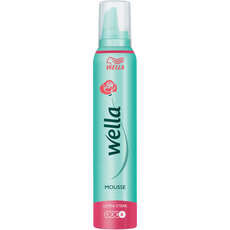 Wella Ultra Strong Hold Mousse 200 ML