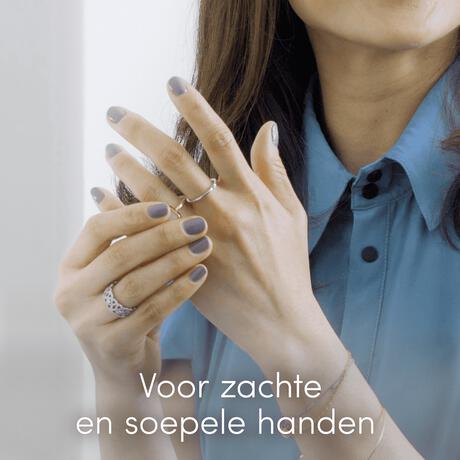 Dove Body Love Essential Care Handcrème 75 ML