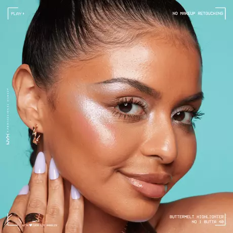 NYX Professional Makeup Buttermelt Highlighter 40 NO 1 BUTTA