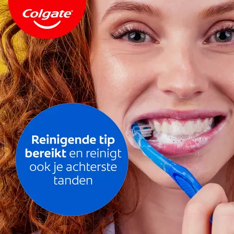 Colgate Extra Clean Tandenborstel 2 stuks