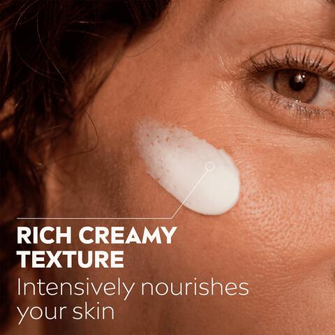 NIVEA Q10 Power Extra Voedend Dagcrème SPF15 50 ML