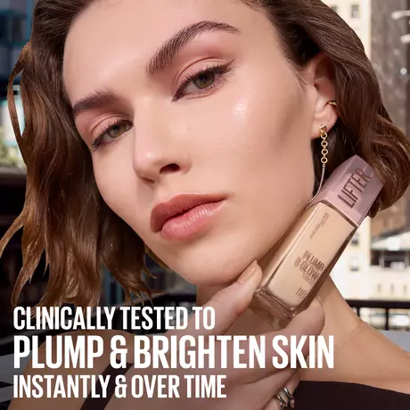 Maybelline New York Lifter Plump & Glow Foundation 325