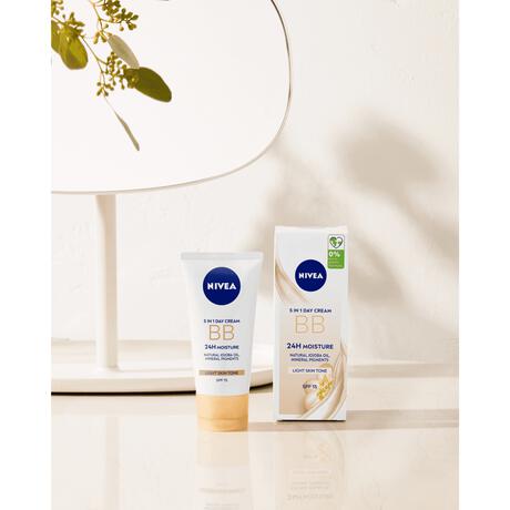 NIVEA Essentials BB Cream Dagcrème SPF15 50 ML