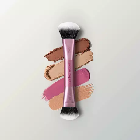Real Techniques Ultimate Multi-Tasker Brush