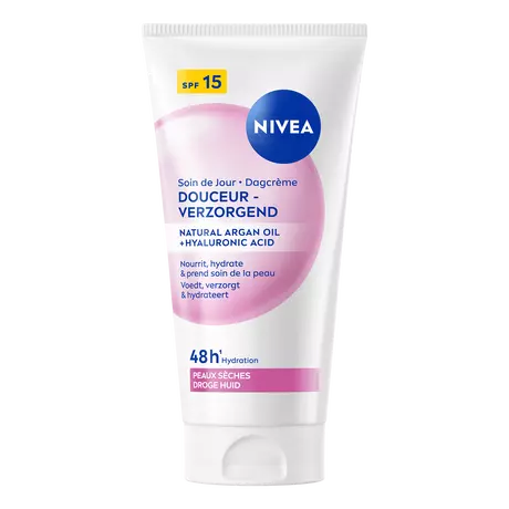 NIVEA Essentials +24h Voedende Dagcrème SPF15 50 ML