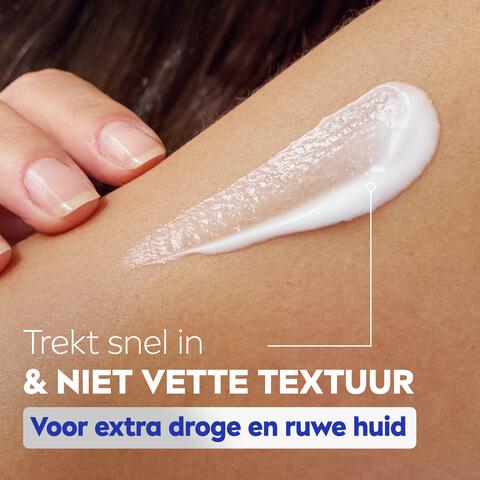 NIVEA Repair & Care Urea Intensief Hydraterende Bodycrème 400 ML