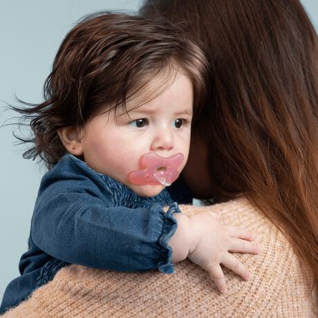 Difrax Fopspeen natural siliconen 6-12M Raspberry/Caramel