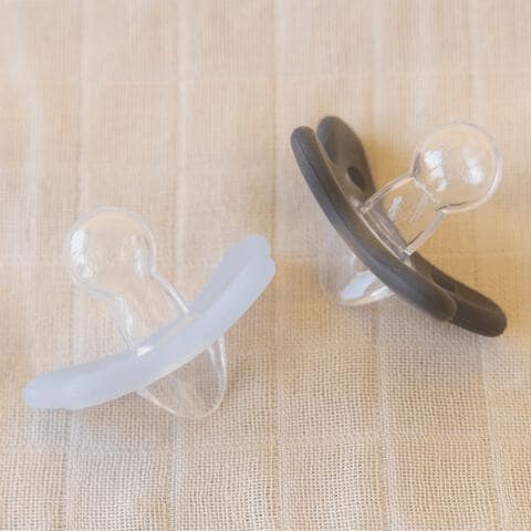 Difrax Fopspeen Natural 0-6 Maanden Lichtblauw/Beige BPA-vrij