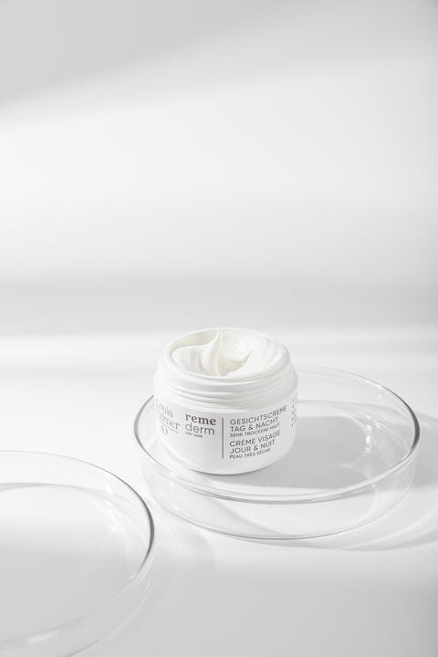 Louis Widmer Remederm Dry Skin Gezichtscrème Zonder Parfum 50 ML