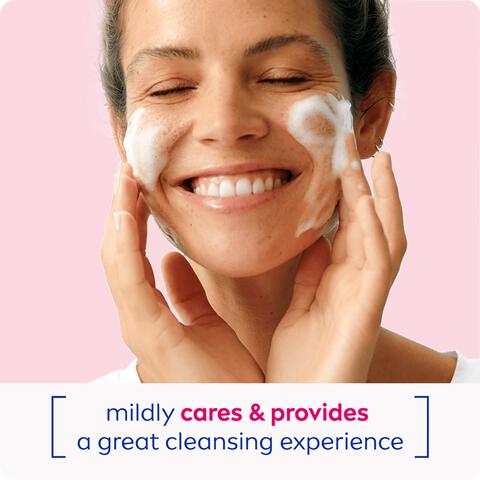 NIVEA Essentials Verzachtende Reinigingsmousse 150 ML