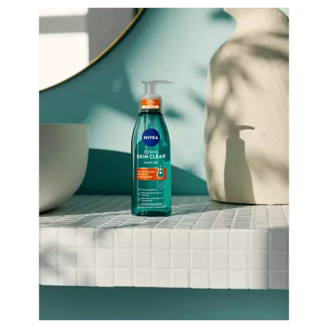 NIVEA Derma Skin Clear Washgel Onzuivere Huid 150 ML