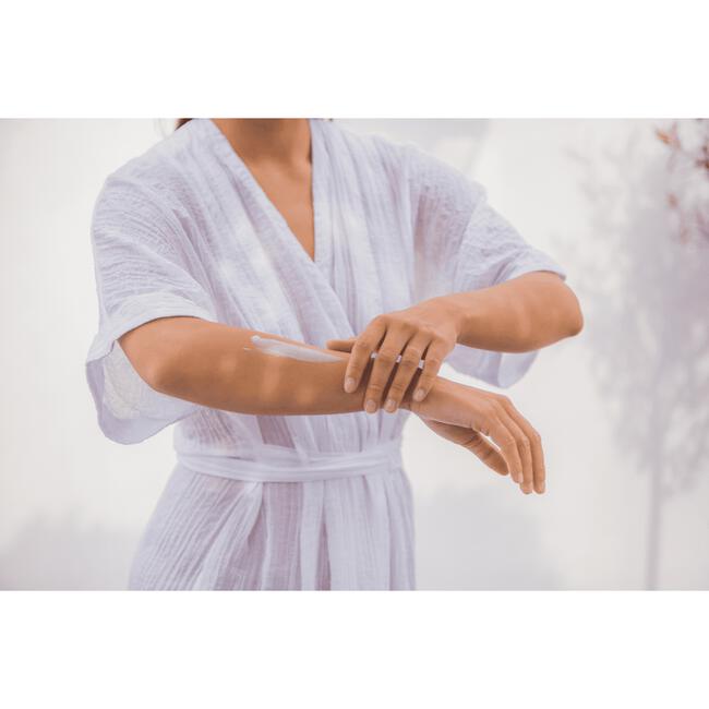 sextant arm zwaan Therme Zen White Lotus Body Butter 250 GR 250 ML | Etos