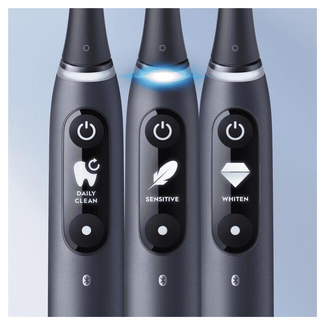 Oral-B iO 7 Zwart & Wit 2 Elektrische Tandenborstels By Braun