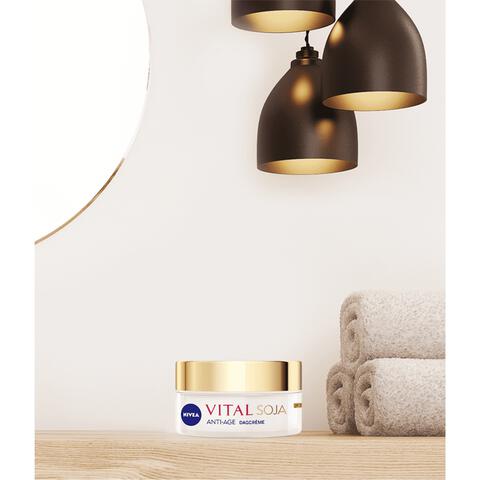NIVEA Vital Soja Verstevigende Dagcrème SPF 30 Oudere Huid 50 ML