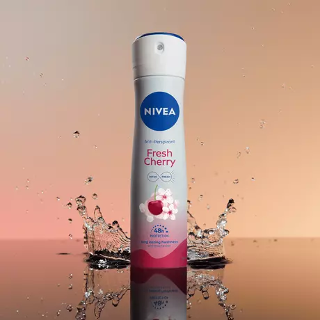 NIVEA Fresh Cherry Deodorant Spray 150 ML