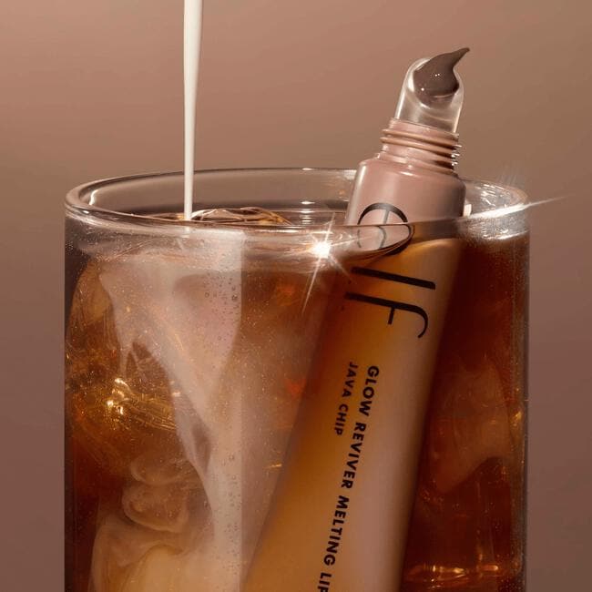 e.l.f. Glow Reviver Melting Lip Balm Java Chip