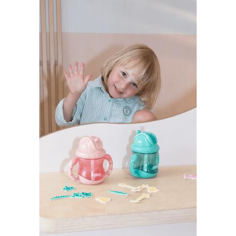 NUBY FLIP-IT ANTILEKBEKER HANDVATTEN 12 MAANDEN 240 ML
